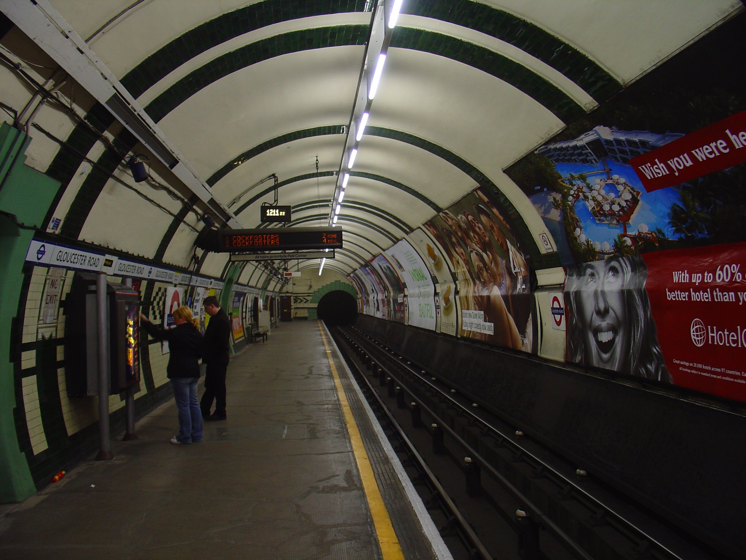 tube travel in london today