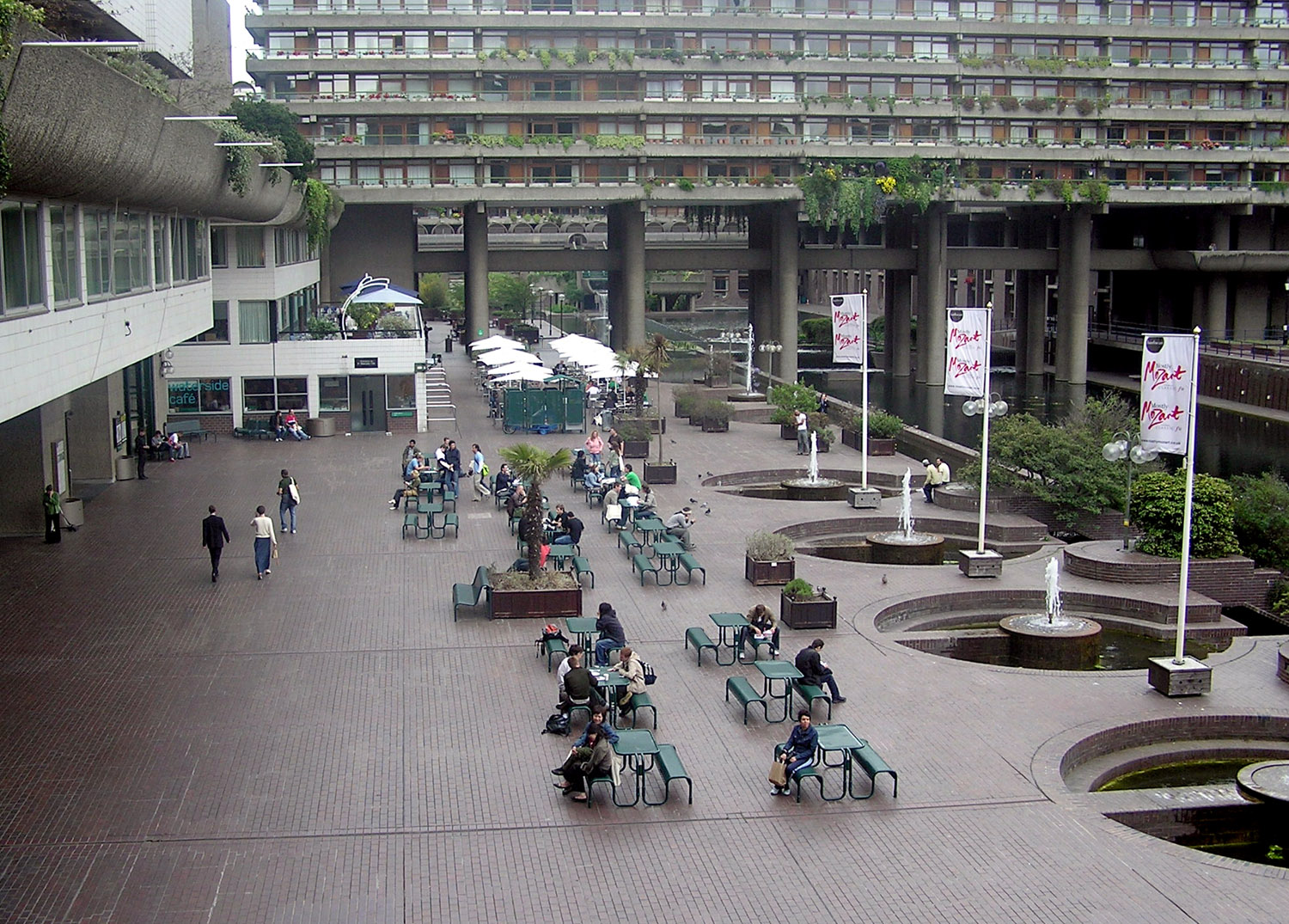 Ten Interesting Facts And Figures About The Barbican In The City Of London Londontopia