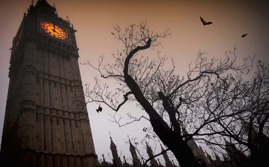 The Spooky Fiver Five Things To Do In London For Halloween Londontopia