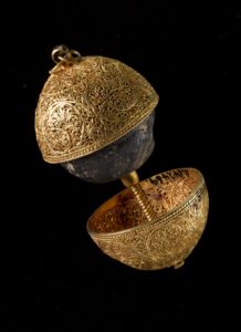 Bezoar Stone (c) The Board of the Trustees of the Science Museum, London