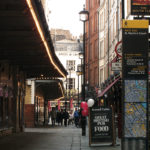 St_Martin’s_Court_^_’The_Round_Table’_pub,_London._-_panoramio