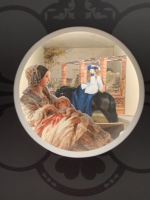 Victoria: Woman and Crown