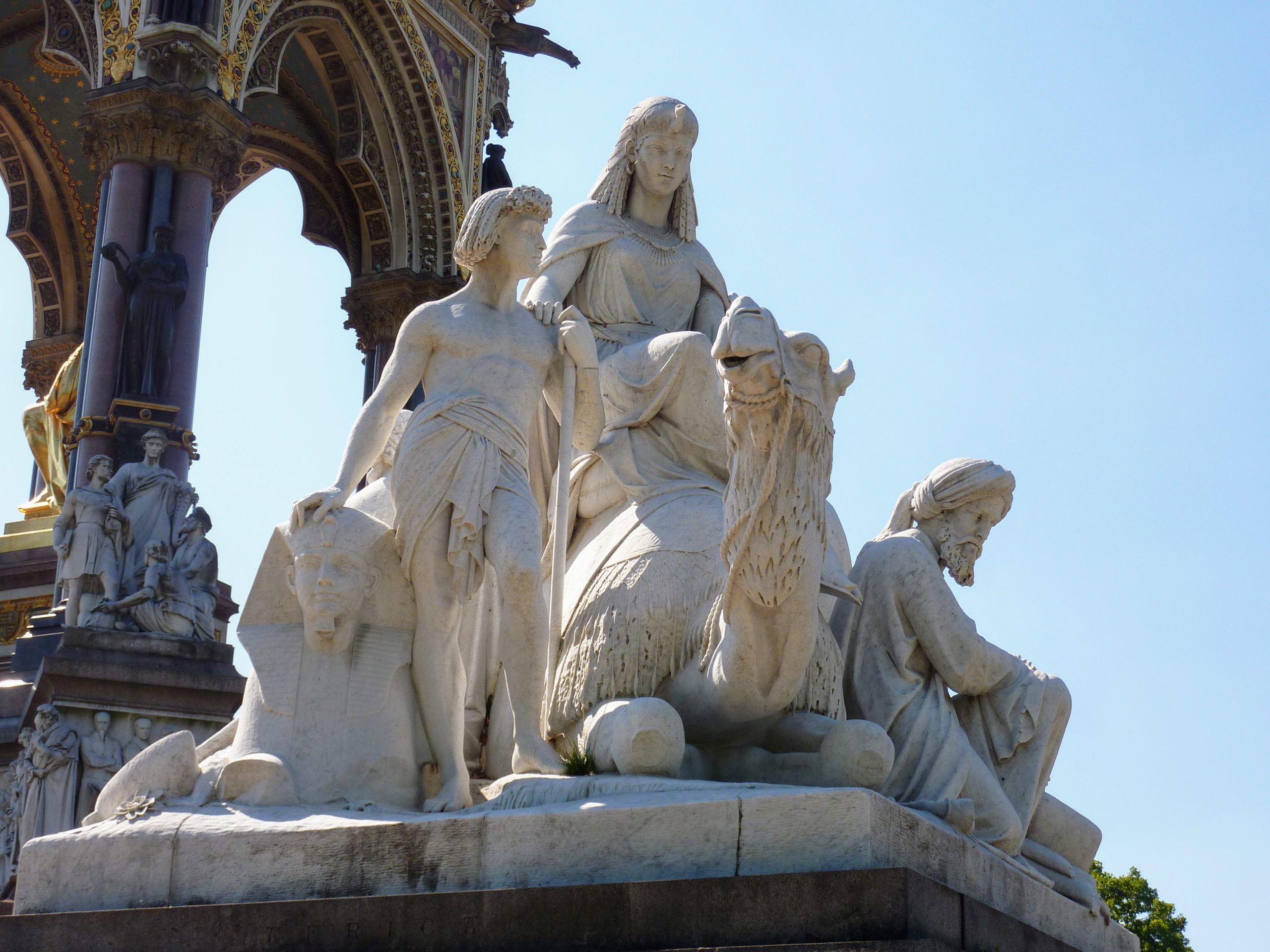 V&A façade - Prince Albert : London Remembers, Aiming to capture all  memorials in London