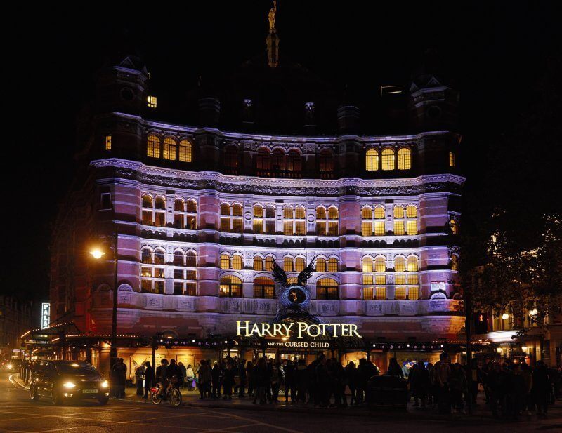 Through the Lens: Behind the Scenes of London&#8217;s (Closed) Theatres From New London Theatres Book