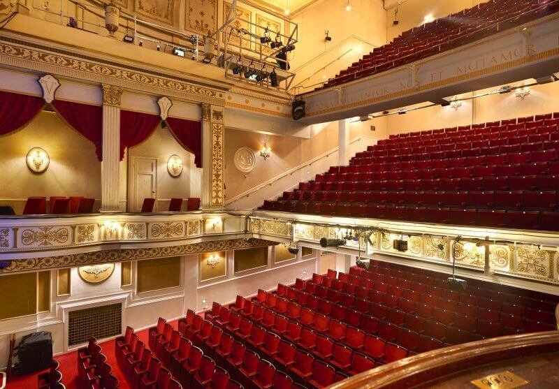 Through the Lens: Behind the Scenes of London&#8217;s (Closed) Theatres From New London Theatres Book