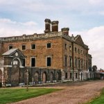 Copped_Hall_east_west_1