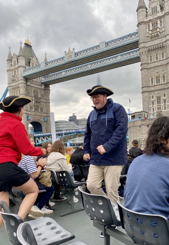 terrible thames tour