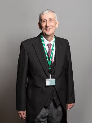 Official portrait of Rt Hon Sir Lindsay Hoyle MP