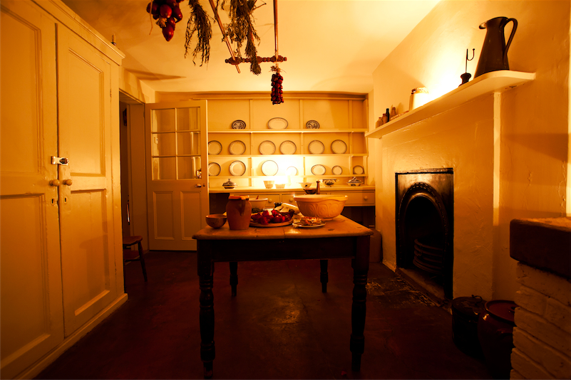 Charles Dickens Museum – To Be Read At Dusk: Dickens, Ghosts &amp; the Supernatural