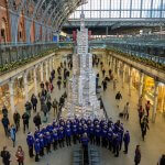 St-Pancras-International-Christmas-Tree-2022-Day-02-2