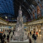 St-Pancras-International-Christmas-Tree-2022_007-3