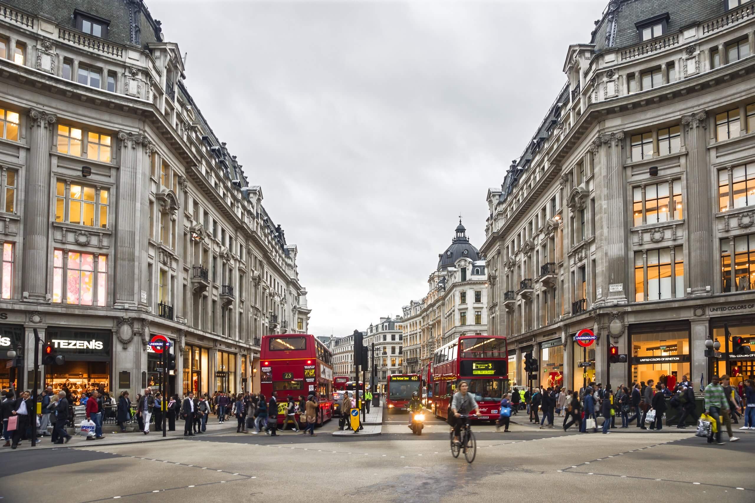 10 Interesting Facts and Figures about Oxford Street - Londontopia